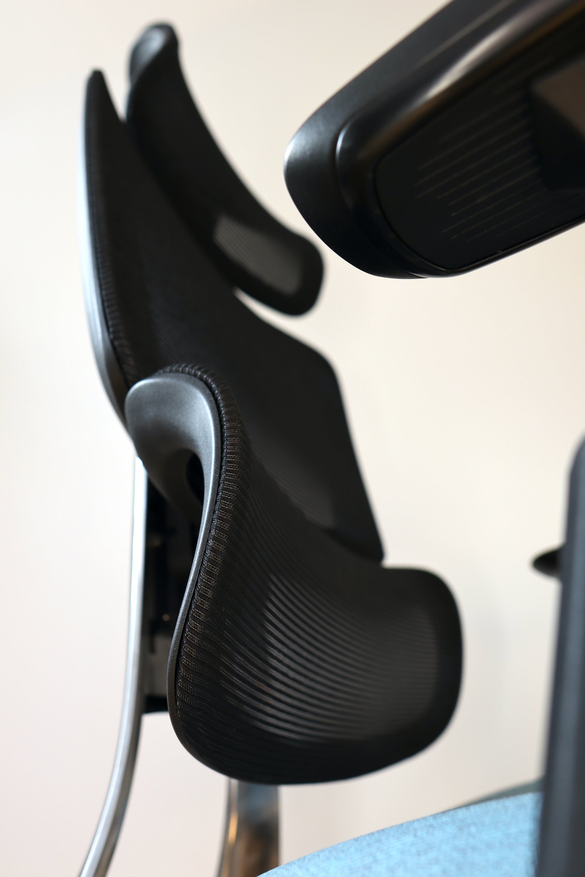Closeup of Triton office chair height adjustable backrest